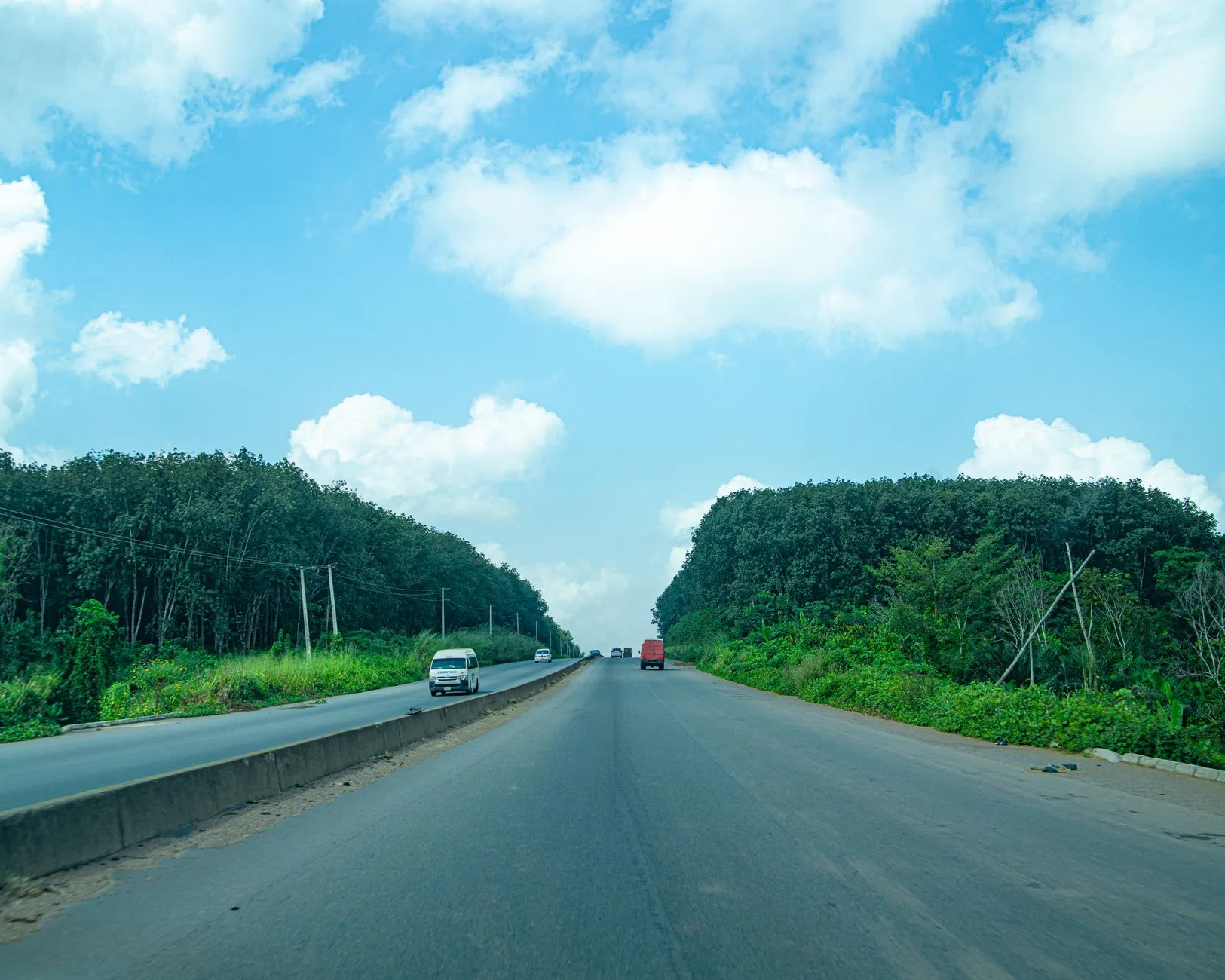Garoua → Douala — VORIK